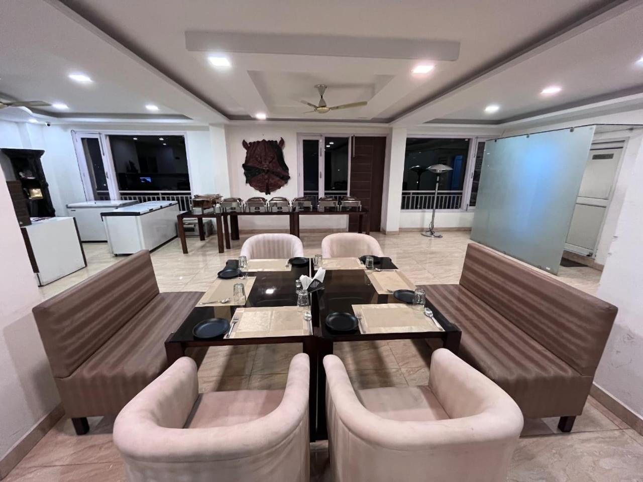 Hotel Tribe View - Away From City Hustle !! Top Rated & Most Awarded Property !! A Peaceful Stay Касаулі Екстер'єр фото